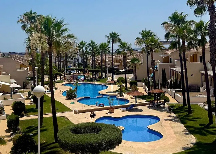 Casa Flamingo Villa *